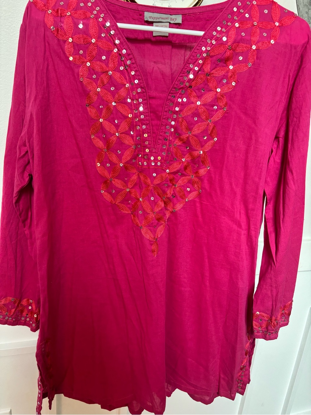 Peppermint Bright Pink Embellished V-Neck Tunic size large